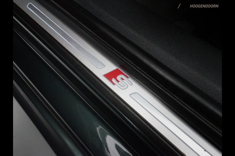 Audi A4 Avant 35 TFSI Sport 3x S line (PREMIUM KLEUR,DIGITAAL DISPLAY,TREKHAAK,KEYLESS,STOELVERWARMING,LED,CARPLAY,PARKEERSENSOR)