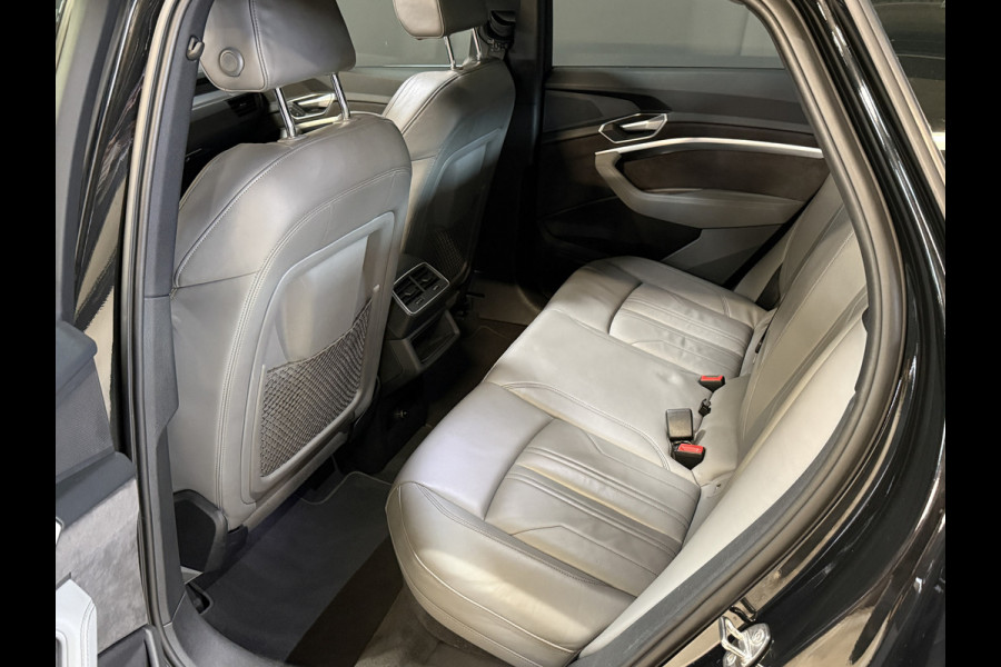 Audi e-tron 55 quattro 2x S-line 95 kWh | SOH 88% | Panoramadak | Leder | Carplay