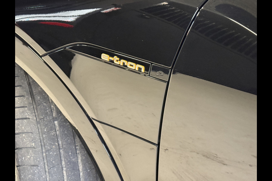 Audi e-tron 55 quattro 2x S-line 95 kWh | SOH 88% | Panoramadak | Leder | Carplay