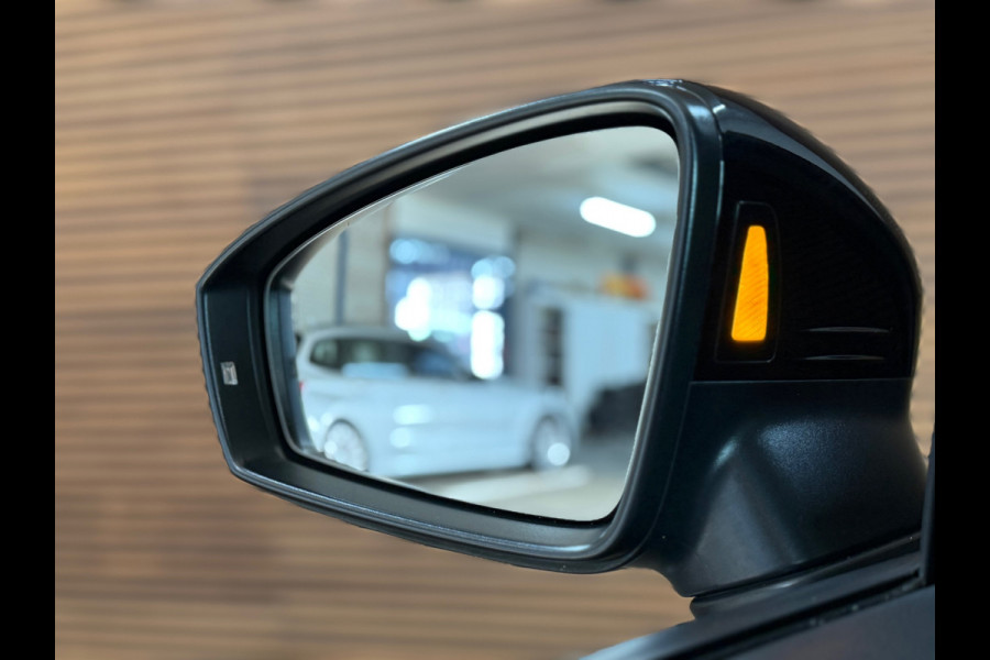 Volkswagen Tiguan 1.4 TSI eHybrid R-Line Business+ | VOL! | Black Style | Pano | Massage | IQ Martix LED | Leder | Discover Pro |