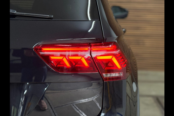 Volkswagen Tiguan 1.4 TSI eHybrid R-Line Business+ | VOL! | Black Style | Pano | Massage | IQ Martix LED | Leder | Discover Pro |