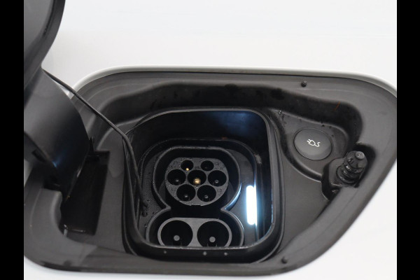 Polestar 2 Standard Range Single Motor 69 kWh | SOH 95% | Stoelverwarming | 360 Camera | Adaptive cruise | Carplay | Full LED