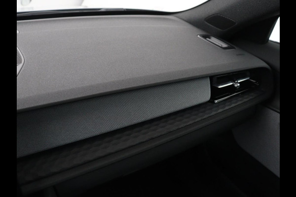 Polestar 2 Standard Range Single Motor 69 kWh | SOH 95% | Stoelverwarming | 360 Camera | Adaptive cruise | Carplay | Full LED