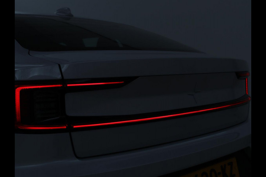 Polestar 2 Standard Range Single Motor 69 kWh | SOH 95% | Stoelverwarming | 360 Camera | Adaptive cruise | Carplay | Full LED