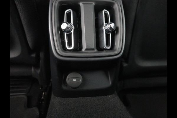 Polestar 2 Standard Range Single Motor 69 kWh | SOH 95% | Stoelverwarming | 360 Camera | Adaptive cruise | Carplay | Full LED