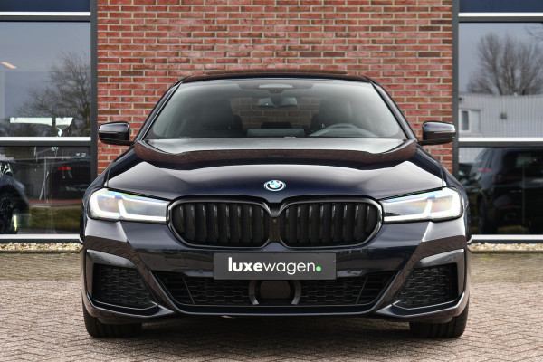 BMW 5 Serie 530e M-Sport Pano Trekh ACC HUD 360 Laser El-Klep