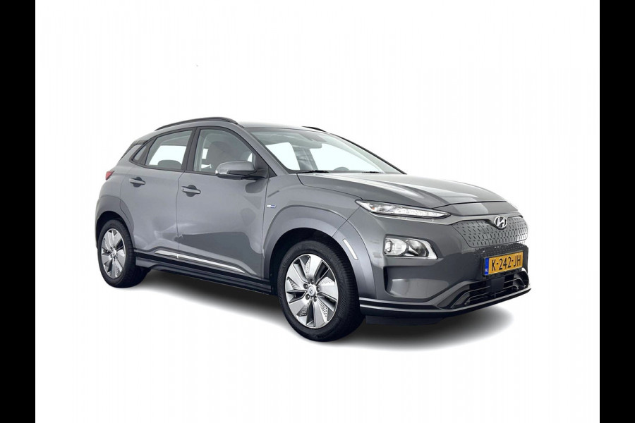 Hyundai Kona EV Comfort 39 kWh [ 3-Fase-11kW] (INCL-BTW) *DIGI-COCKPIT | ADAPTIVE-CRUISE | CARPLAY | DAB | LANE-ASSIST | KEYLESS | COMFORT-SEATS | CCS-FASTLOADER | SHIFTPADDLES | 17"ALU*