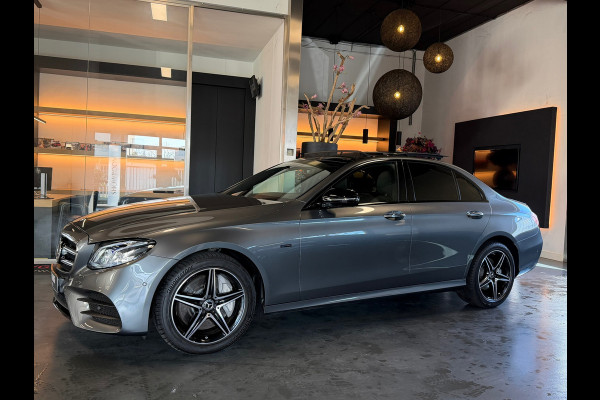 Mercedes-Benz E-Klasse 300 e AMG Night Panorama Burmester Head-Up Display