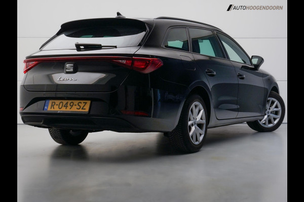 Seat Leon Sportstourer 1.0 TSI Style Business Intense Sport (CARPLAY,DIGITAL DISPLAY,KEYLESS,ADAPTIVE CRUISE,PARKEERSENSOR,CAMERA)
