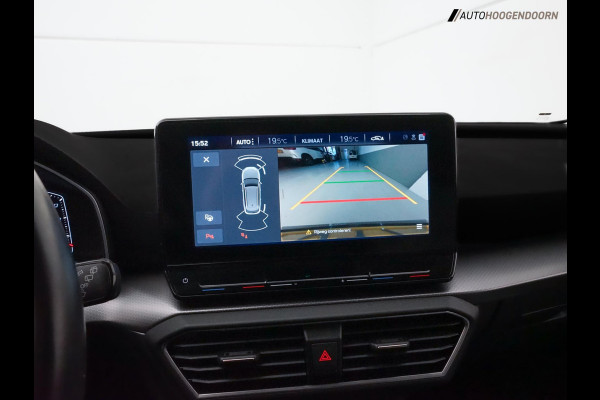 Seat Leon Sportstourer 1.0 TSI Style Business Intense Sport (CARPLAY,DIGITAL DISPLAY,KEYLESS,ADAPTIVE CRUISE,PARKEERSENSOR,CAMERA)