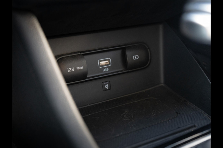 Kia Niro 1.6 GDi Hybrid ExecutiveLine | Stoelventilatie/verwarming | Trekhaak | PDC voor & achter | Achteruitrijcamera |