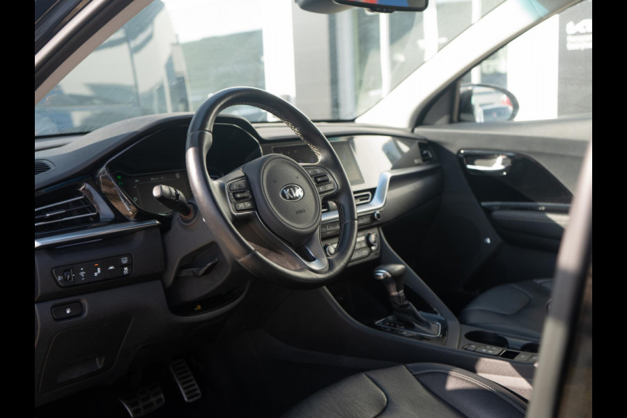 Kia Niro 1.6 GDi Hybrid ExecutiveLine | Stoelventilatie/verwarming | Trekhaak | PDC voor & achter | Achteruitrijcamera |