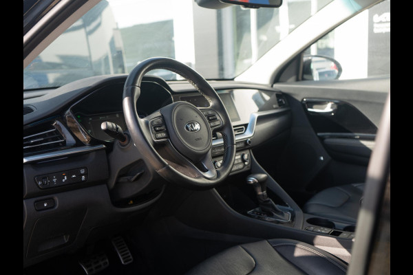 Kia Niro 1.6 GDi Hybrid ExecutiveLine | Stoelventilatie/verwarming | Trekhaak | PDC voor & achter | Achteruitrijcamera |