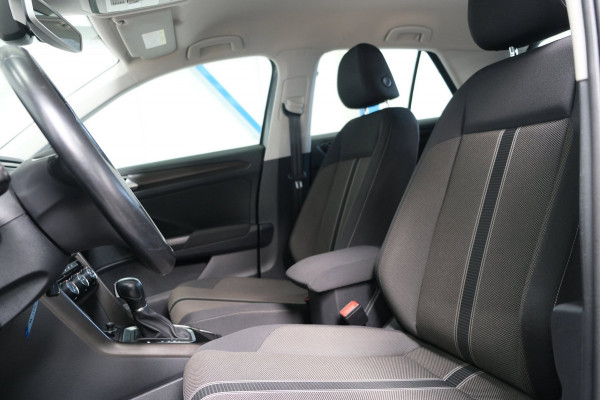 Volkswagen T-Roc 1.5 TSI Style Business Automaat - N.A.P. Airco, Carplay, Navi, PDc, Cruise.