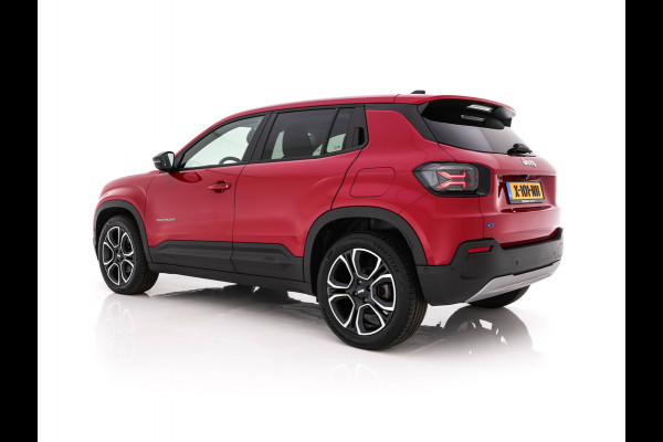 Jeep Avenger Summit 54 kWh [ 3-Fase ] {SOH-95%} (INCL-BTW) *HEATPUMP | LEATHER-MICROFIBRE | FULL-LED | ADAPTIVE-CRUISE | BLIND-SPOT | CAMERA | DIGI-COCKPIT | NAVI-FULLMAP | HEATED-COMFORTSEATS | ECC | AMBIENT-LIGHT | PDC | CARPLAY | CRUISE