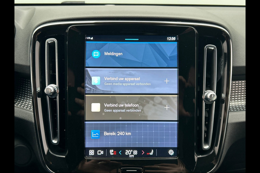 Volvo XC40 Recharge P8 AWD R-Design | SOH 93% | Origineel NL | Camera | Stuur + Stoelverwarming | Apple/Carplay