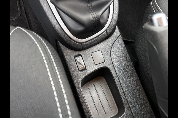 Renault Clio 1.2 16V (Goed OndeH, Navi, Airco, Cruise Con, Bluetooth, Multimedia, Etc)