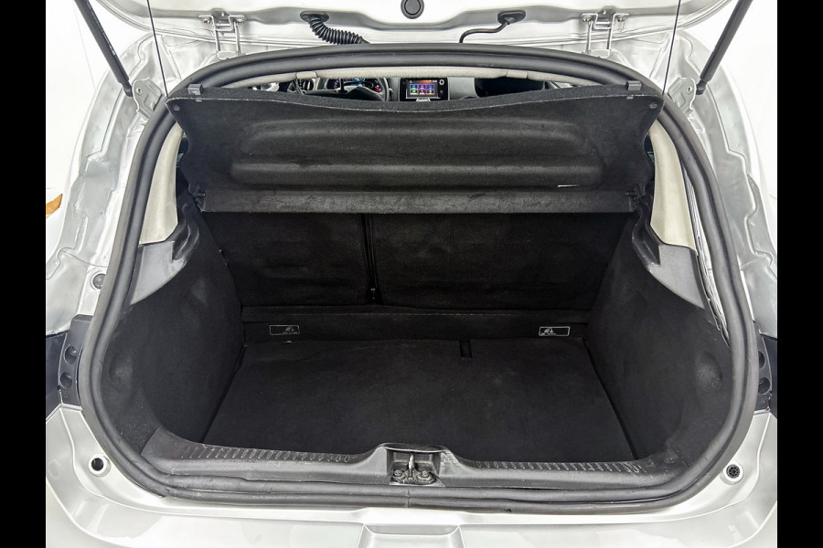 Renault Clio 1.2 16V (Goed OndeH, Navi, Airco, Cruise Con, Bluetooth, Multimedia, Etc)