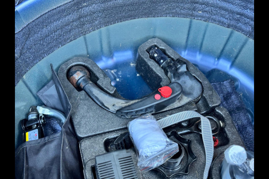 Volkswagen Polo 1.0 TSI United Xenon/AppleCar/Trekhaak