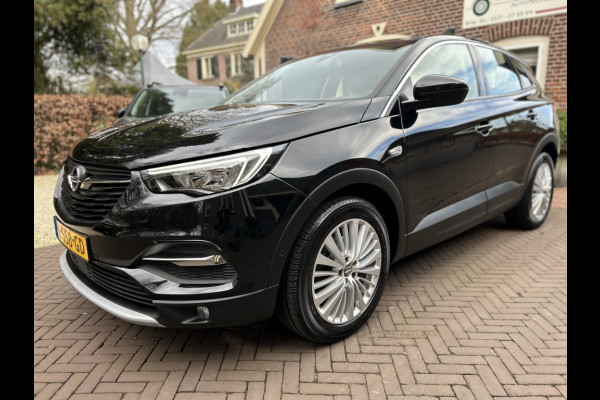 Opel Grandland 1.2 Turbo 130pk Innov. Camera, Carplay, Navi, 18" LMV