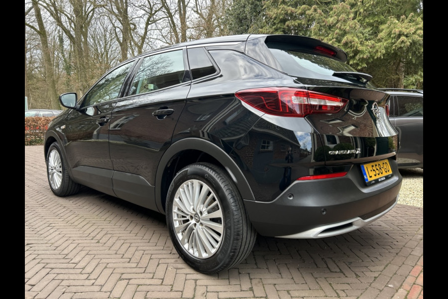 Opel Grandland 1.2 Turbo 130pk Innov. Camera, Carplay, Navi, 18" LMV