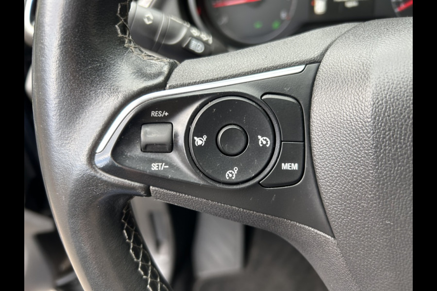 Opel Grandland 1.2 Turbo 130pk Innov. Camera, Carplay, Navi, 18" LMV