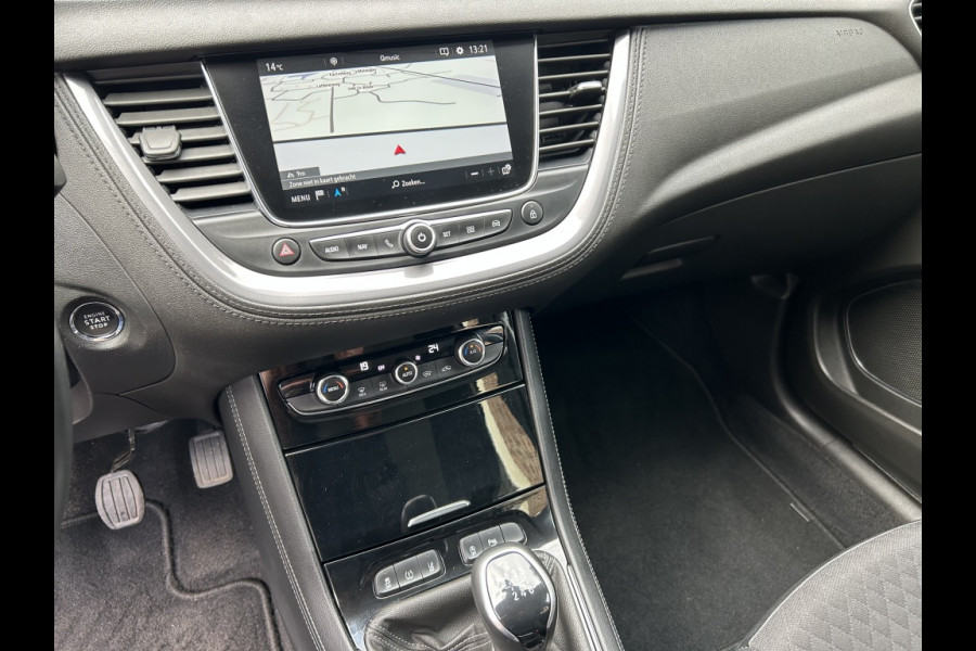 Opel Grandland 1.2 Turbo 130pk Innov. Camera, Carplay, Navi, 18" LMV