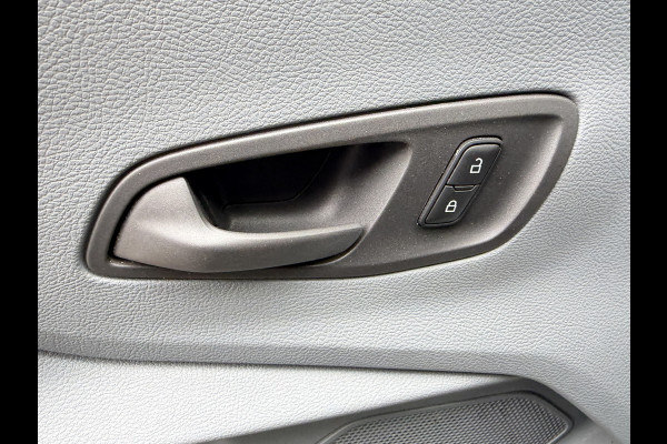 Ford Transit 350 2.0 TDCI 131 PK Euro 6 L2H2 Trend Cruise control/trekhaak/ navigatie systeem