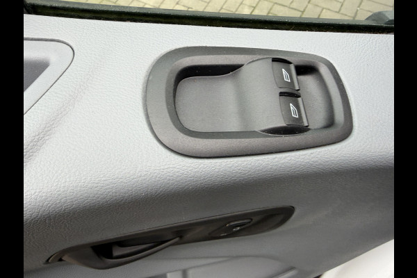 Ford Transit 350 2.0 TDCI 131 PK Euro 6 L2H2 Trend Cruise control/trekhaak/ navigatie systeem