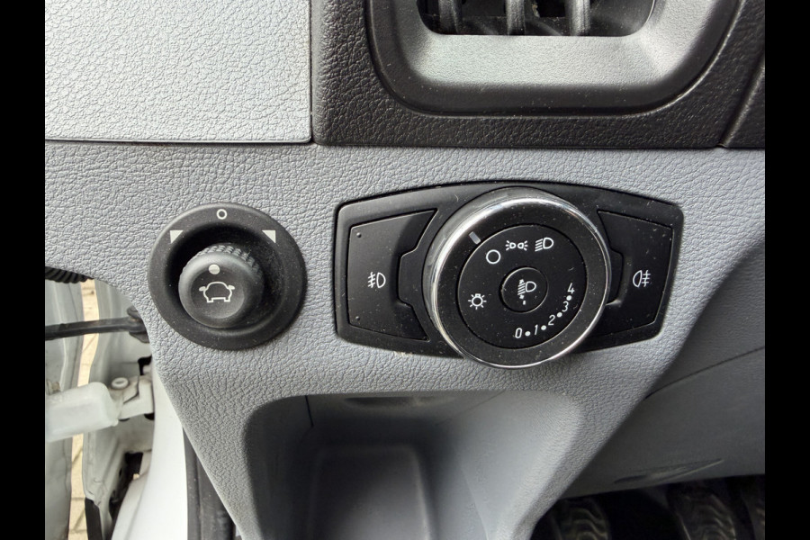 Ford Transit 350 2.0 TDCI 131 PK Euro 6 L2H2 Trend Cruise control/trekhaak/ navigatie systeem