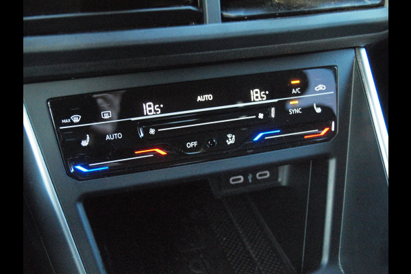 Volkswagen Polo 1.0 TSI Life Business | Apple Carplay | Stoelverwarming | Parkeersensoren | Privacy Glas | NL-Auto |