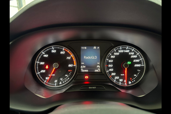 Seat Ateca 2.0 TSI FR 4DRIVE | Pano | Parkeerstuurassistent met Top View | Leder Pakket | Ambient | Exclusive Performance velgen |