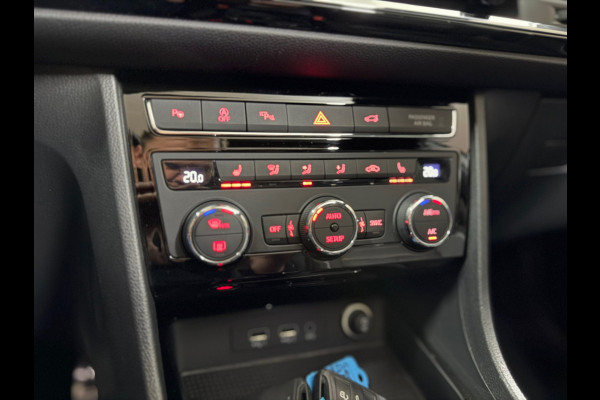 Seat Ateca 2.0 TSI FR 4DRIVE | Pano | Parkeerstuurassistent met Top View | Leder Pakket | Ambient | Exclusive Performance velgen |