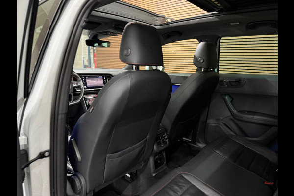 Seat Ateca 2.0 TSI FR 4DRIVE | Pano | Parkeerstuurassistent met Top View | Leder Pakket | Ambient | Exclusive Performance velgen |