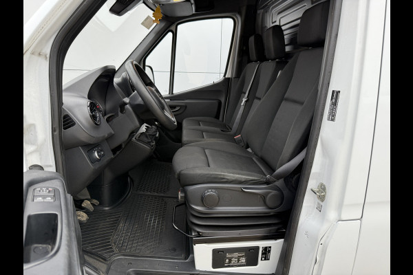 Mercedes-Benz Sprinter 315 1.9 CDI L2H2 LED Climate Control Camera Carplay Cruise Control Trekhaak Parkeersensoren voor achter