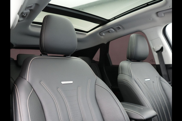 Ford Kuga 2.5 Vignale Plug In Hybrid 225pk Dealer O.H. PHEV | Trekhaak Afn. | Panodak | Head Up | 360 Camera | Bang & Olufsen | Lederen Sportstoelen Memory & Verwarmd | Keyless | Stuur Verwarmd | Blis | Virtual | Navigatie | DAB |