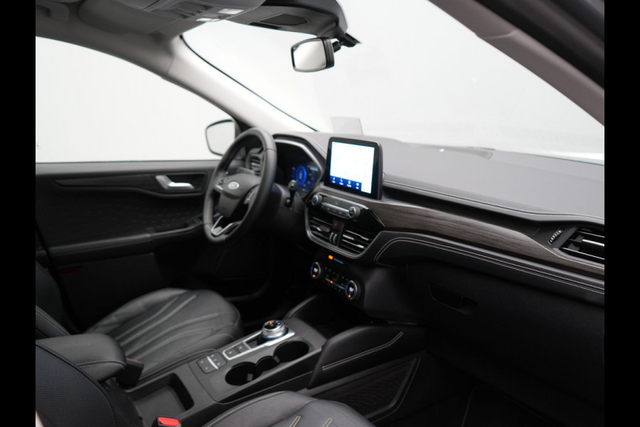 Ford Kuga 2.5 Vignale Plug In Hybrid 225pk Dealer O.H. PHEV | Trekhaak Afn. | Panodak | Head Up | 360 Camera | Bang & Olufsen | Lederen Sportstoelen Memory & Verwarmd | Keyless | Stuur Verwarmd | Blis | Virtual | Navigatie | DAB |