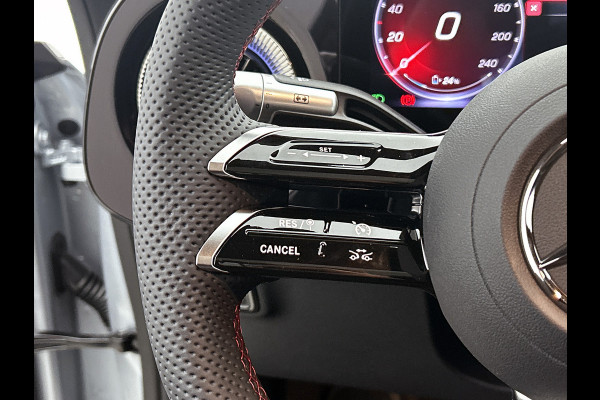 Mercedes-Benz CLA-Klasse 250+ Launch Edition 85 kWh | Warmtepomp | Memorypakket | Nightpakket | Smartphone integratie | Multibeam LED | Antidiefstal pakket URBAN GUARD | 19 inch AMG velgen | Sierdelen aluminium |