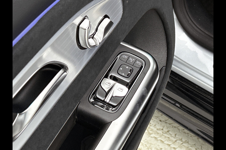 Mercedes-Benz CLA-Klasse 250+ Launch Edition 85 kWh | Warmtepomp | Memorypakket | Nightpakket | Smartphone integratie | Multibeam LED | Antidiefstal pakket URBAN GUARD | 19 inch AMG velgen | Sierdelen aluminium |