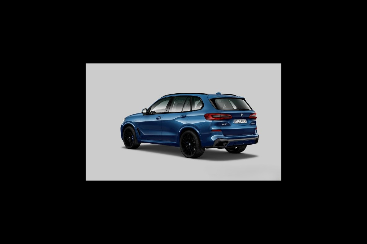 BMW X5 xDrive45e High Executive | Panoramadak | Harman Kardon | Luchtvering | Laser | Adaptive Cruise Control | Keyless | 360 Camera | Head-Up Display | Ambiance Verlichting | M Sport remmen | Memory Seats | Stoelverwarming