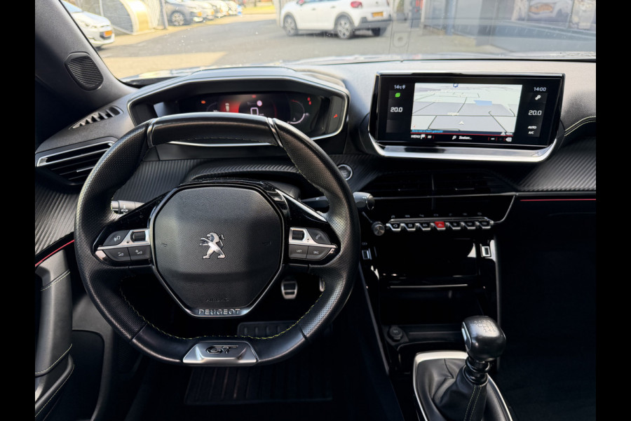 Peugeot 2008 130pk GT (Camera - Keyless Entry - LED - Navigatie - Automatische Airco - Apple Carplay - i cockpit)