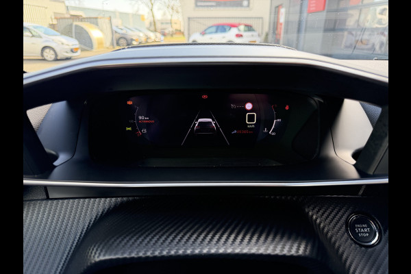 Peugeot 2008 130pk GT (Camera - Keyless Entry - LED - Navigatie - Automatische Airco - Apple Carplay - i cockpit)