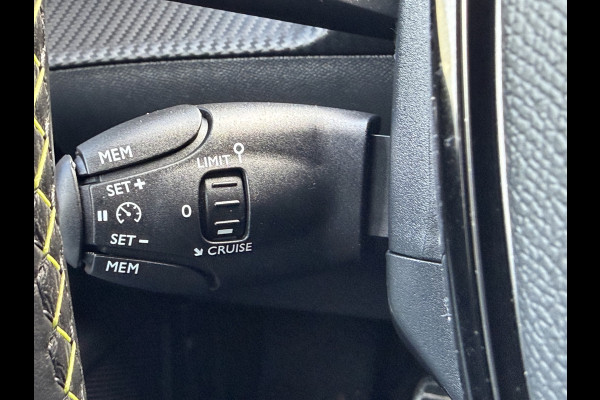 Peugeot 2008 130pk GT (Camera - Keyless Entry - LED - Navigatie - Automatische Airco - Apple Carplay - i cockpit)