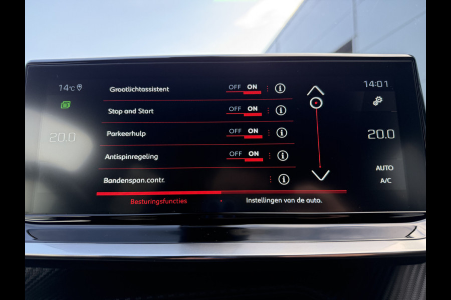 Peugeot 2008 130pk GT (Camera - Keyless Entry - LED - Navigatie - Automatische Airco - Apple Carplay - i cockpit)