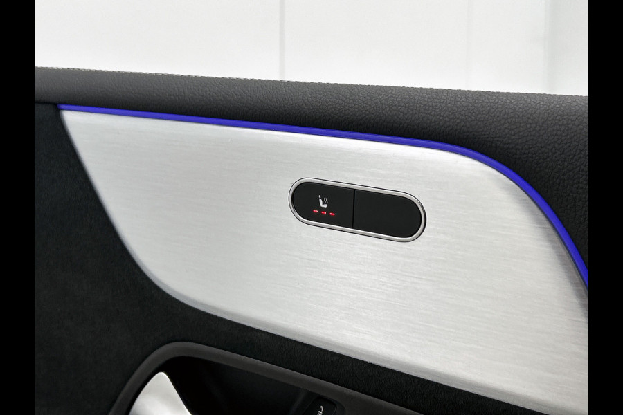 Mercedes-Benz B-Klasse 250 e Hybride Premium / Design-en AMG line / 1/2 Leder / Stoelverwarming / Pdc+Camera / Navigatie / Apk 01-2028