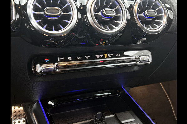 Mercedes-Benz B-Klasse 250 e Hybride Premium / Design-en AMG line / 1/2 Leder / Stoelverwarming / Pdc+Camera / Navigatie / Apk 01-2028