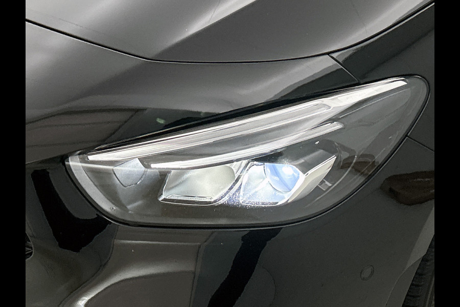 Mercedes-Benz B-Klasse 250 e Hybride Premium / Design-en AMG line / 1/2 Leder / Stoelverwarming / Pdc+Camera / Navigatie / Apk 01-2028