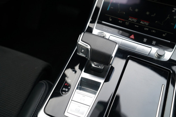 Audi Q7 55 TFSI e quattro Pro Line S | SOH 98,2% | Dubbel S-line | Elektrisch trekhaak | Luchtvering | Camera | Audi Pre Sense