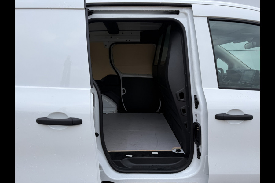 Renault Kangoo E-Tech 44kWh WLTP 301km 1500kg Trekgewicht Led Apple Carplay Climate Control Parkeersensoren Camera Nissan Townstar