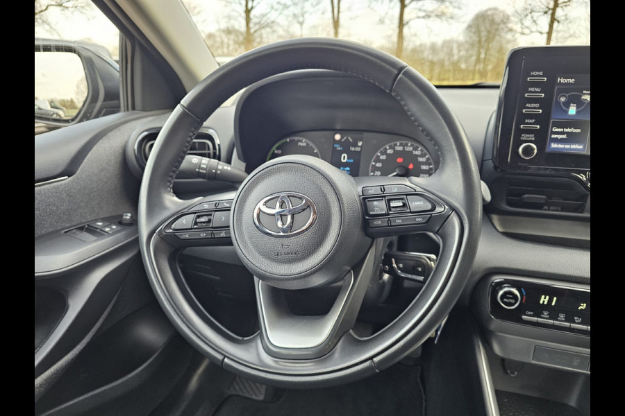 Toyota Yaris 1.5 Hybrid Active | Automaat | Navi | Keyless | Lane Assist | Adaptive Cruise | LMV | Camera |